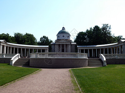 约苏波夫王子的墓穴 在阿克汉盖尔斯科耶庄园柱廊天空阳光贵族住宅旅游公园地标财富纪念碑图片