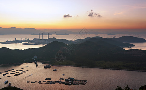 香港Lamma岛车站农村钓鱼太阳海岸线橙子日落蓝色爬坡天空图片