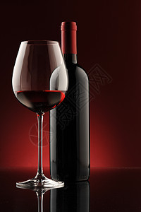 红酒瓶液体红灯玻璃静物酒精食物照片酒杯图片