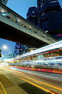 香港夜间交通堵塞公司汽车高峰城市高楼银行建筑物小时商业摩天大楼图片