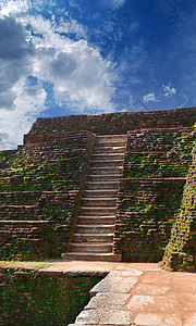 以及皇宫和西吉里亚公园的废墟岩石插头文化寺庙历史建筑学梯子堡垒旅行石头图片