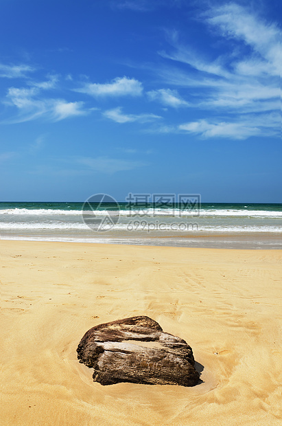 海洋海岸海浪中的石头海景运动沿海波纹海岸线冲浪蓝色日落流动反射图片