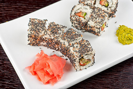 芝麻寿司美味海藻筷子大豆蔬菜鱼片异国食物用餐海鲜图片