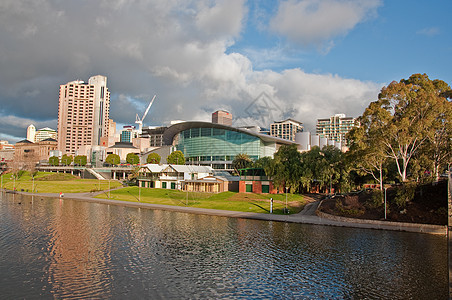 Adelaide市中心建筑习俗中心景观城市风景天空公园建筑学娱乐图片