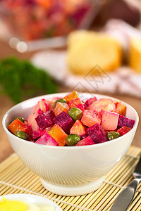 俄罗斯菜根沙律土豆蔬菜照片食物图片