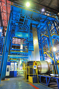 制成钢板的锌卷灰色植物圆形金属炼铁工业床单仓库工厂机器图片