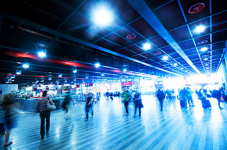 火车站高峰车运动乘客工作顾客商业人群反射中心运输门厅图片