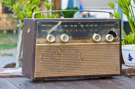 古代传统无线电台岩石收音机电气棕色体积拨号海浪娱乐频率广播图片