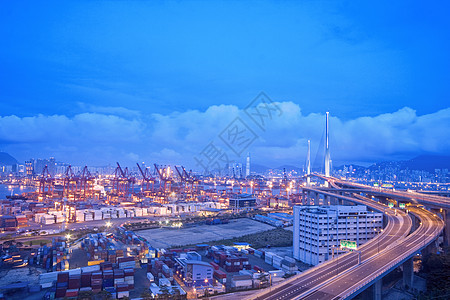 香港之夜 阿西亚的现代城市日落旅行地标天空市中心办公室反射商业摩天大楼蓝色图片