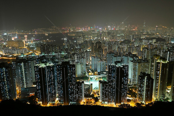 夜间的城市 山岳所显示的游客旅游景观市中心建筑学照片天际中心力量全景图片
