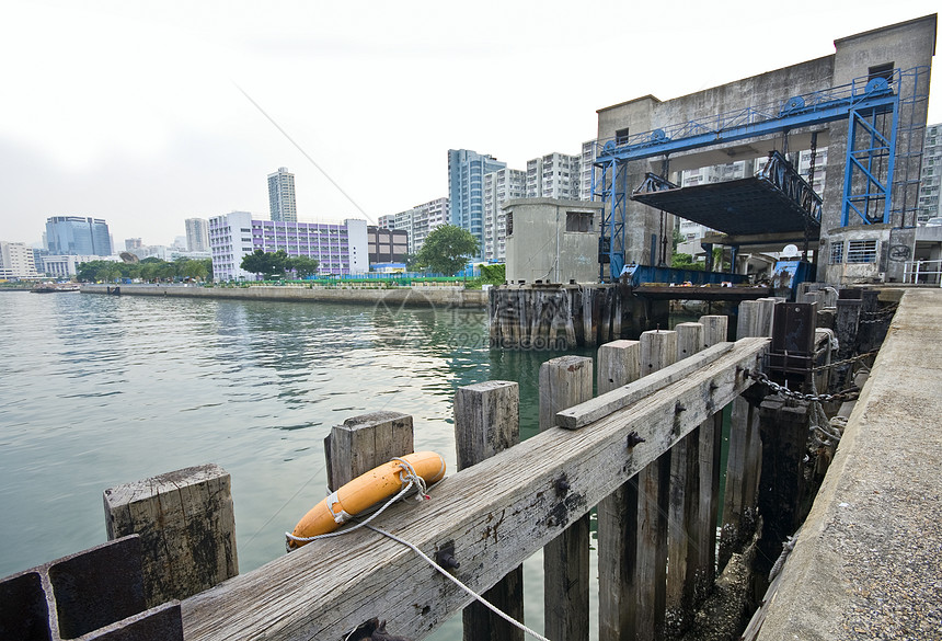 废弃港口码头腐烂废料维修门户网站脚手架沉船海军运输金属图片