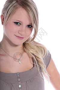 微笑的年轻女子白色女孩青年女士金发女性喜悦图片