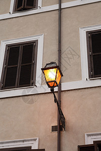 街灯窗户建筑设备风光结构灯光百叶窗都市房子背景图片