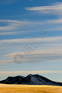 美国蒙大拿州公园县希尔斯河谷高云层图片