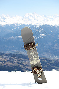 山上雪花暴风雪阳光全景山脉天空单板蓝色季节旅游旅行图片