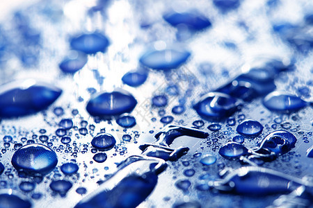 蓝水滴天气珠子雨滴蓝色飞沫淋浴液体风暴反射雨水图片