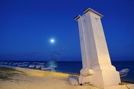 莫雷洛斯的夜月大海天空支撑月光假期月亮情调旅游旅行海岸风景图片