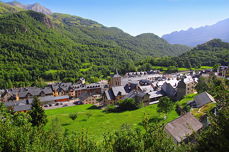 Pyrenees比利牛斯旅游建筑石工乡村住宅财产旅行建筑学街道房子图片