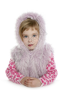 粉红色毛皮大衣小女孩肖像外套婴儿乐趣幸福季节帽子童年眼睛孩子蓝色图片