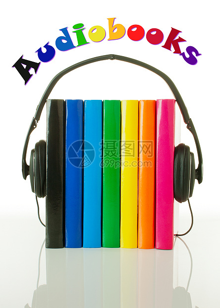 一行书籍和耳机     视听书概念图书学习精装收藏文学闲暇音乐电子有声读物图书馆图片