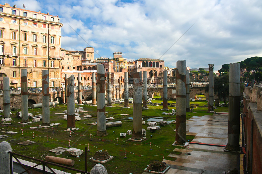 意大利 罗马 论坛和维托托利亚诺的废墟国王纪念碑旅行大理石合并雕塑雕像纪念馆城市地标图片