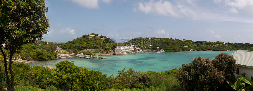 安提瓜长湾植物群绿色假期码头蓝色港口房屋建筑学海岸海景图片