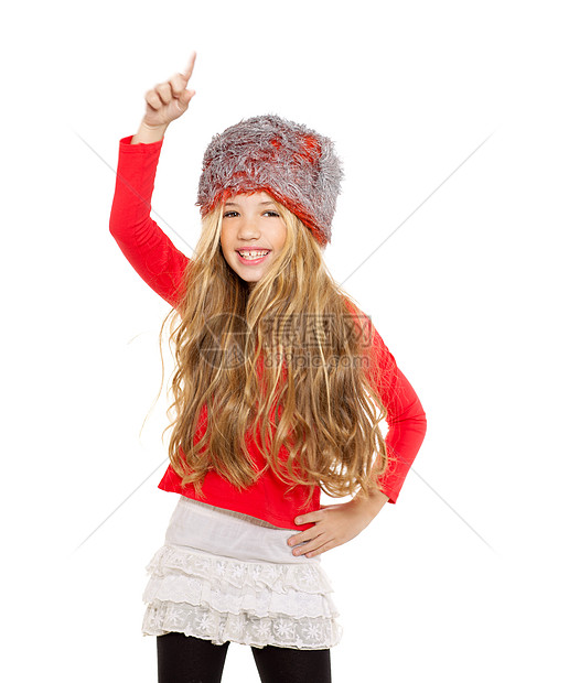 带着红衬衫和毛帽的冬舞孩子们头发工作室季节毛皮孩子幸福手势微笑衣服图片