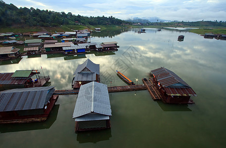 泰国西边浮动村泰国边界房子场景气候热带村庄木头巡航漂浮物文化图片