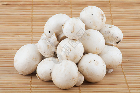 白色香皮尼翁蘑菇食用菌素食宏观健康饮食食物蔬菜图片