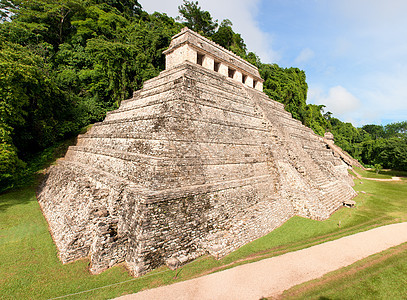 墨西哥帕伦克的玛雅金字塔废墟寺庙旅行宗教艺术历史金字塔天空石头岩石图片