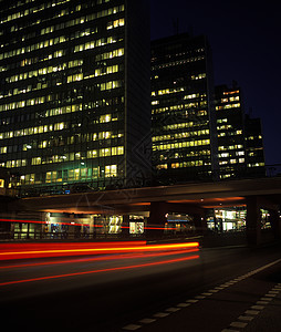 城市风景高峰街道目的地金融时间天际天空夜生活通勤者商务背景图片