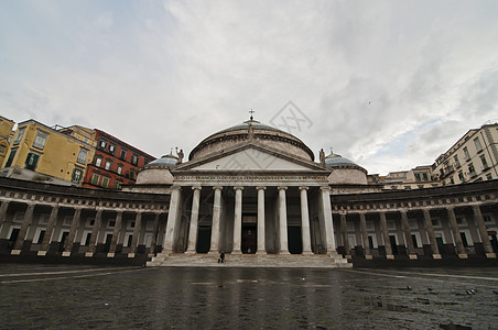 Piazza 普勒比西托旅行柱子景观全民正方形大教堂雕像圆顶广场建筑学图片
