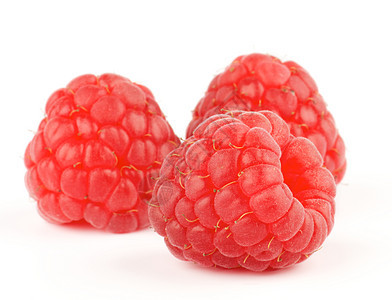 新鲜的里普完美草莓覆盆子影棚反射宏观水果植物红色美食家食物叶子图片