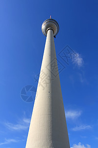 柏林电视塔广播首都播送蓝色建筑学商业电视通讯地标收音机图片