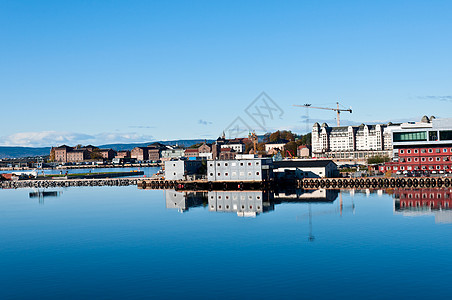 奥斯陆港浮桥人行道漂浮水平运输金属天空海滨木板航海图片