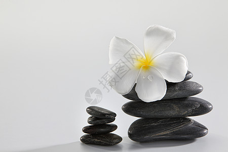 十六千温泉岩石鸡蛋花精神绿色白色卵石环境福利冥想图片