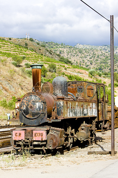 葡萄牙杜罗谷图阿的老车残骸破坏运输外观铁路蒸汽铁路运输机车交通工具机器图片