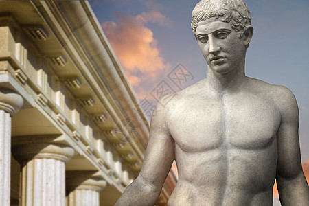 希腊雕刻大理石肌肉天空上帝男人胸部园艺工作身体商业图片