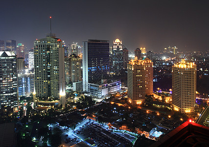 夜间的城市景观旅游地平线办公室建筑市中心经济街道住宅区都市图片