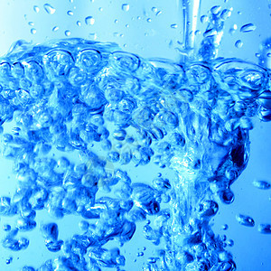 水泡液体速度波纹宏观泡沫水滴溪流气泡漂浮图片