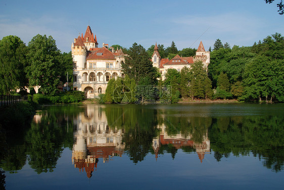 捷克辛科维城堡财产乡村反射池塘建筑学图片