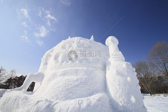 日本日积雪节蓝天雪祭雕像雕刻季节冻结图片