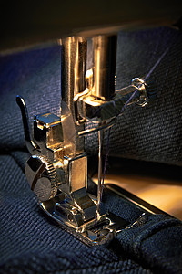 缝纫机工作裙子机械材料纺织品工具缝纫工艺维修金属图片
