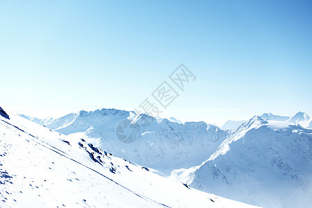 平面顶部运动爬坡滑雪旅行暴风雪蓝色季节远足天空冻结图片
