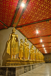 泰国Wat Po佛雕塑雕像艺术佛教徒地标精神天空宗教文化连体金子图片