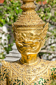 泰国神话巨人守护神Yak金子历史雕像旅行装饰品旅游雕塑崇敬上帝祷告图片