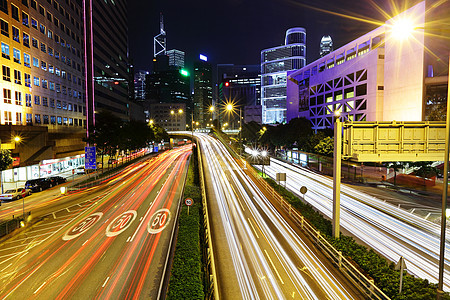 夜间在香港的交通摩天大楼运输市中心城市蓝色景观街道时间中心高峰图片