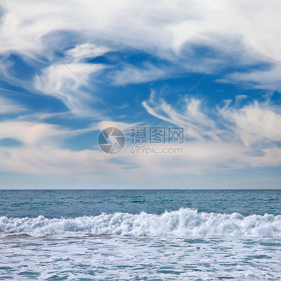 智利维纳德尔马的海景海岸线城市海岸蓝色波纹飞溅地平线边缘冲浪假期图片