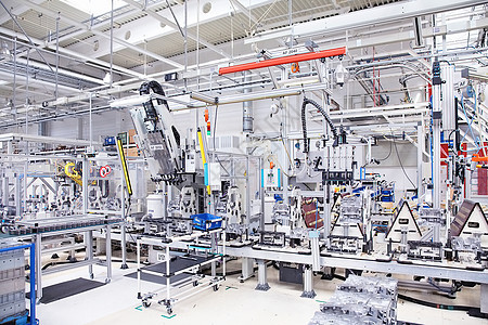 发动机制造零部件的制造组装机械生产托盘原型工程机器技术制造业图片