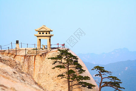 圣山华尚东峰的石塔Haushan旅行寺庙岩石悬崖石头首脑建筑旅游爬坡宗教图片